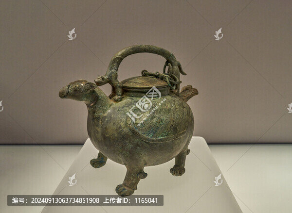 戰(zhàn)國早期錯(cuò)金銀鳥獸形盉