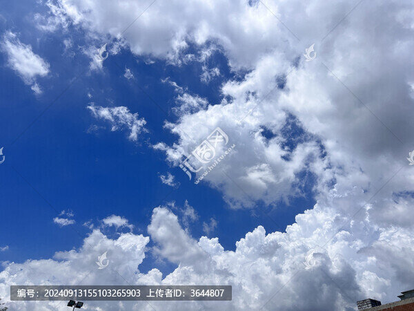 天空