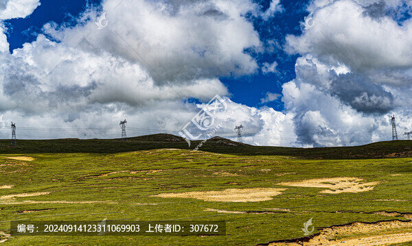 青藏高原唐古拉山風光