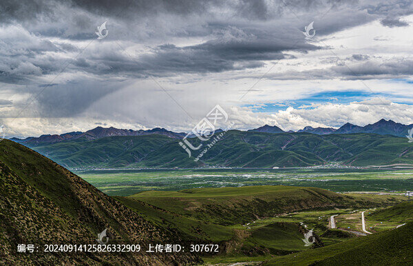 青藏高原唐古拉山風光