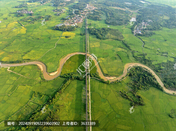 水潤(rùn)田園景如畫(huà)