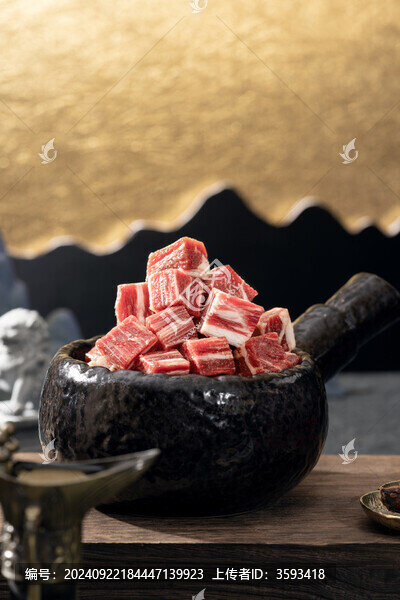 炭烤雪花牛肉粒