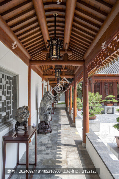 上博東館屋頂花園長(zhǎng)廊