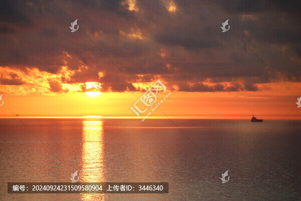 汕頭南澳島海上日出