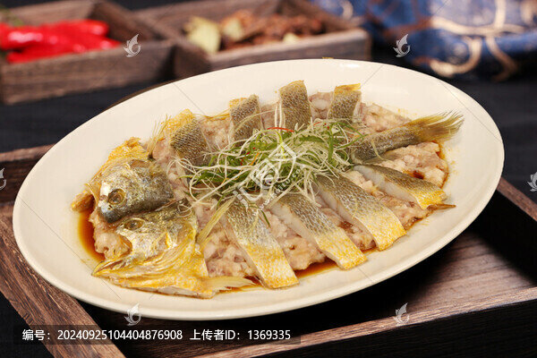 肉汁蒸東海大黃魚