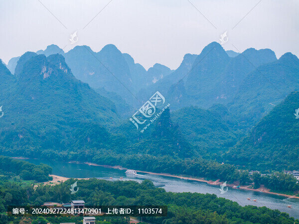桂林陽朔漓江山水