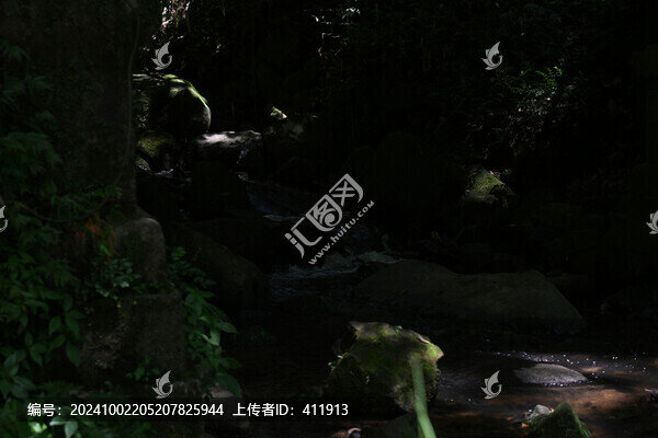小溪河流
