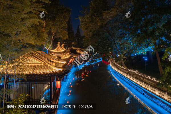 揚(yáng)州護(hù)城河夜景