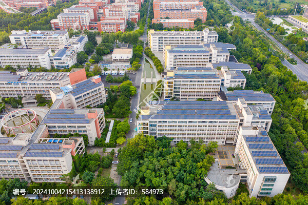 屋頂光伏電站太陽能發(fā)電清潔能源