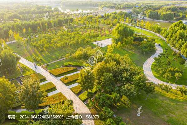 航拍鄭州天健湖公園城市綠色濕地