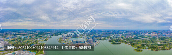 航拍鄭州北龍湖金融島環(huán)形建筑群