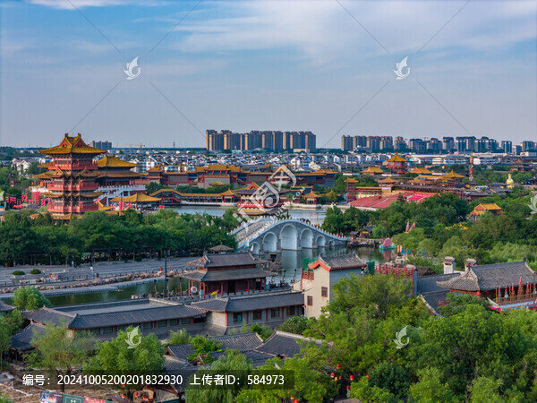 航拍河南開封清明上河園景區(qū)風(fēng)光