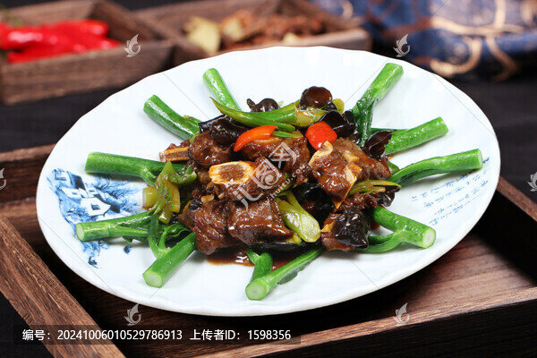 芥蘭炒牛仔骨
