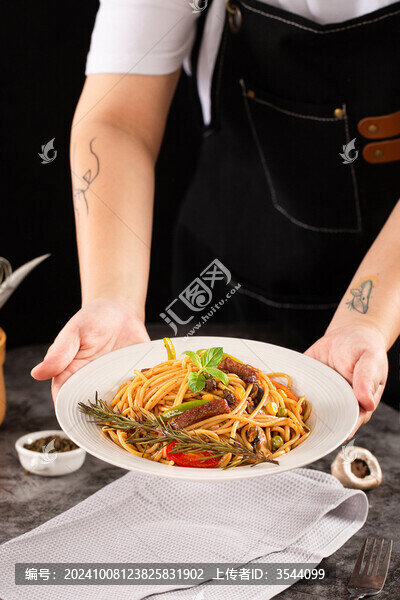 黑椒牛肉意面
