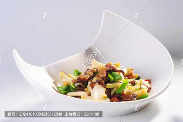 茭頭炒臘肉