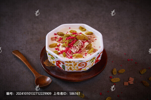 酸奶