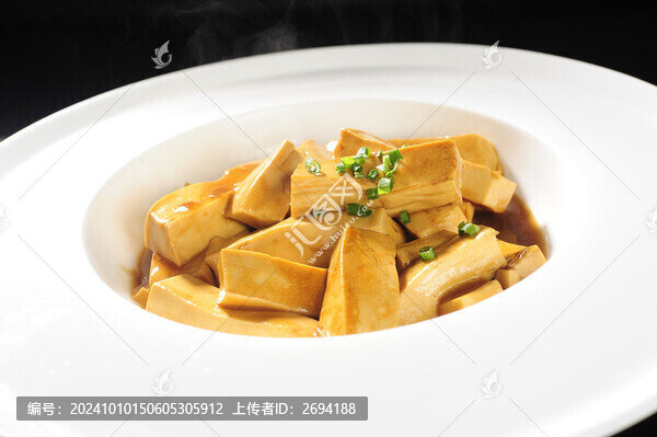 燜石磨豆腐
