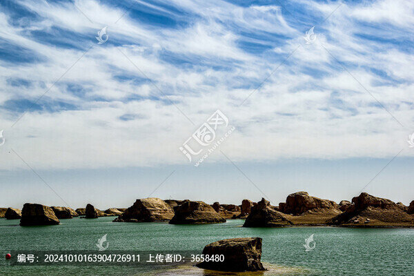 烏素特水上雅丹