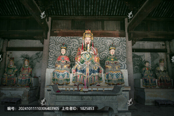 臺州仙居皤灘古鎮(zhèn)胡公殿胡公大帝