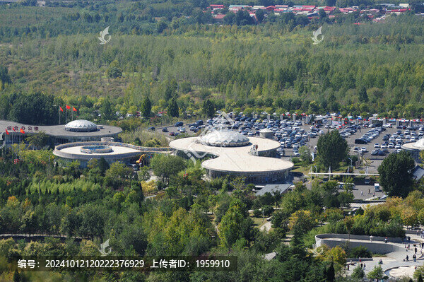 響山堂石窟