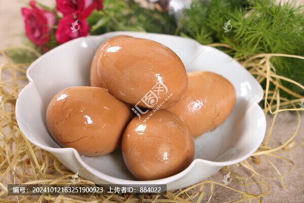 鹵蛋