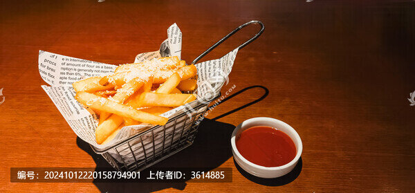 炸薯?xiàng)l小吃
