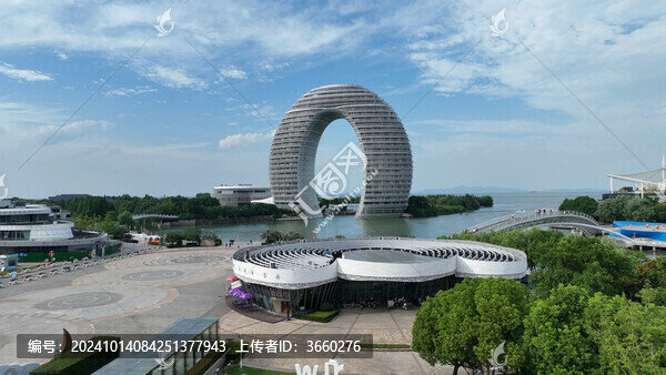 湖州太湖黃金湖岸月亮廣場(chǎng)航拍
