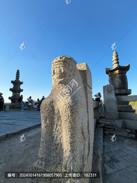 洛陽(yáng)橋石獸石塔