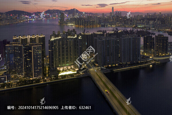香港啟德跑道區(qū)海灣半島航拍夜景