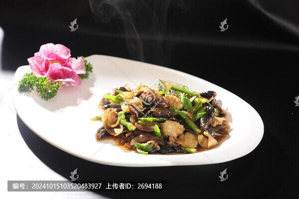 辣椒海參炒肉