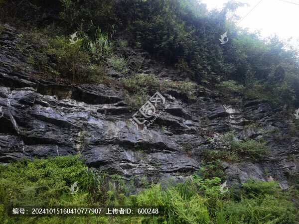 懸崖峭壁山石