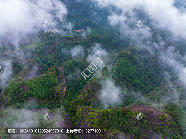 永康方巖景區(qū)云霧風(fēng)光