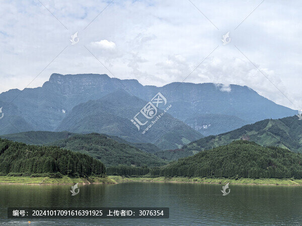 眉山雅女湖
