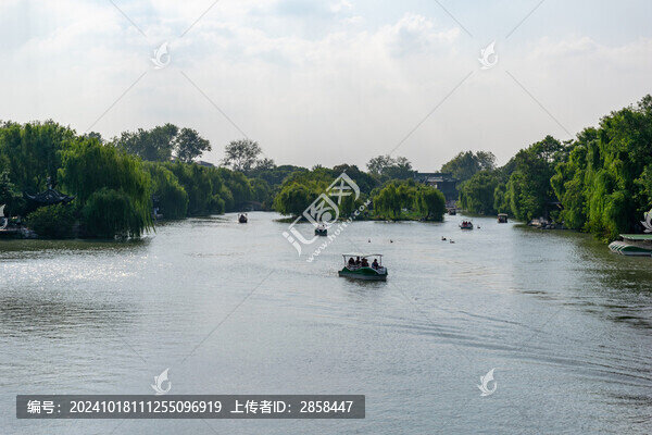 揚(yáng)州瘦西湖景色