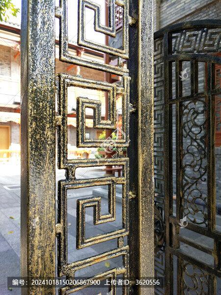 黑鐵黃金仿古門