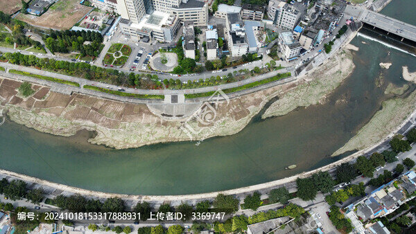 城市河流