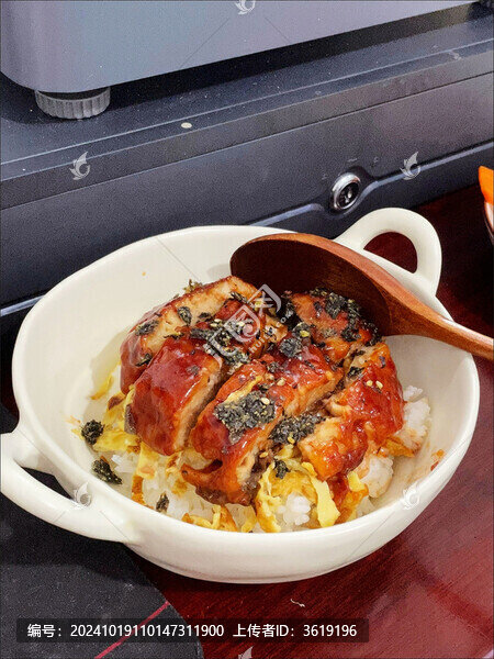 日式蒲燒鰻魚飯