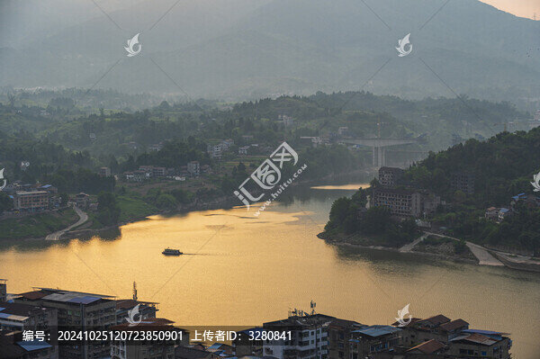 三匯古鎮(zhèn)日出風(fēng)景