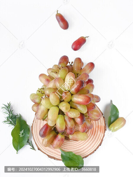 美人指提子白背景