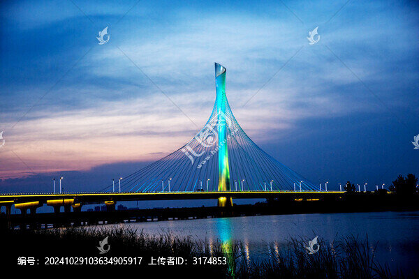 石家莊地標(biāo)建筑滹沱河大橋夜景