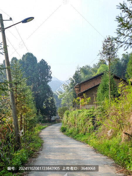 湖北咸寧鄉(xiāng)村小路