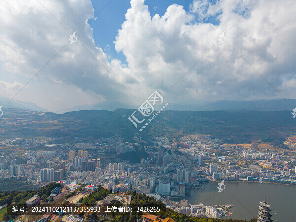 航拍云南紅河州個舊市城市風(fēng)光