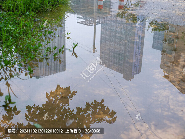 武昌雨后城市倒影