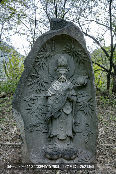 觀世音菩薩雕像