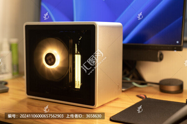 漂亮的高檔簡約金屬迷你ITX電腦機箱