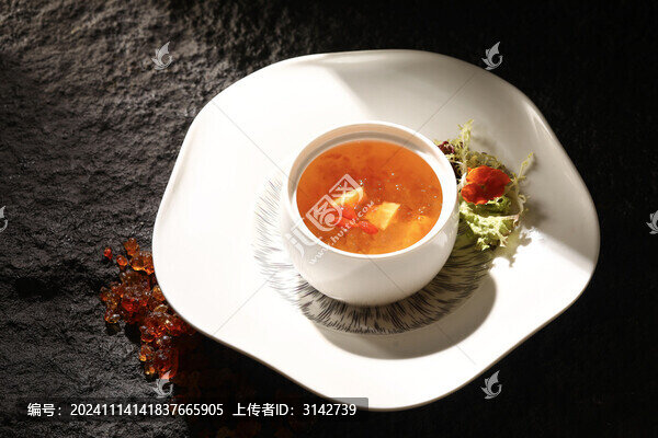 冰花桃膠燉雪蛤