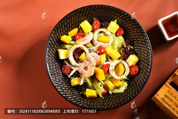 芒果鮮蝦蔬菜沙拉