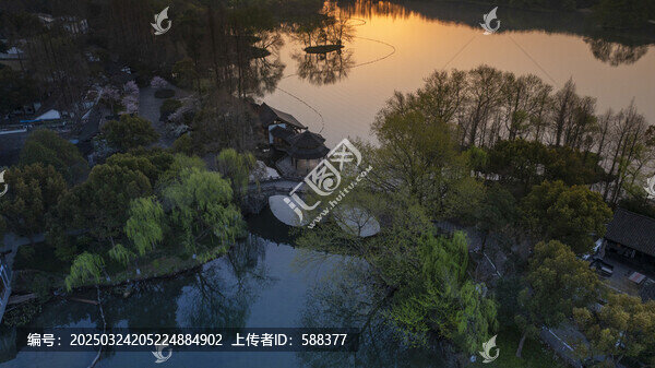 杭州西湖茅家埠春天清晨日出風光
