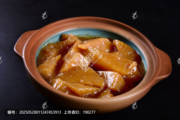 肉汁龍骨燉蘿卜