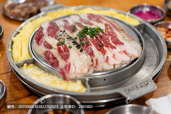 美味韓式烤肉拼盤